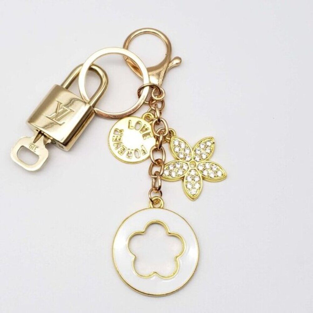 Authentic Louis Vuitton Padlock & Key Gold ✨Unbranded Bag Charm Keychain - Picture 3 of 6